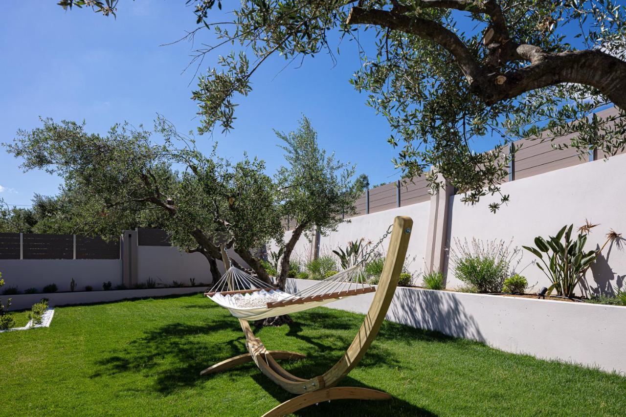 Koin Villa Sunrise, With Heated Pool & Whirlpool Perama  Exteriér fotografie